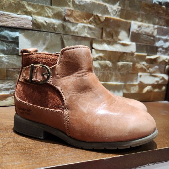 Stride Rite Ivy Tan Genuine Leather Platinum Boots - Picture 5 of 9